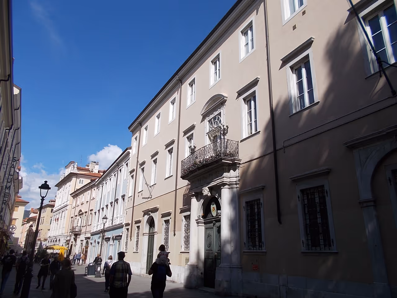 Cavana quarter nightlife spot in Trieste