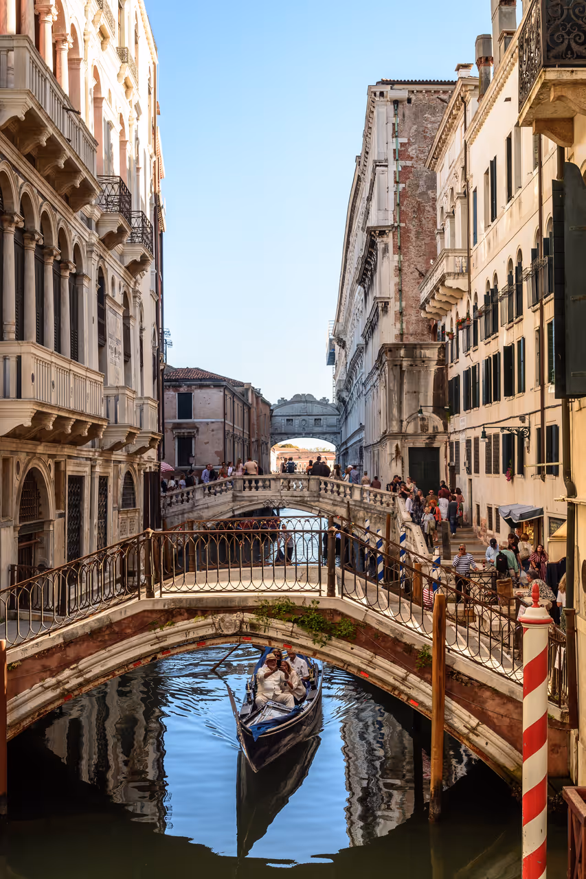 Bridge of sighs in Venice