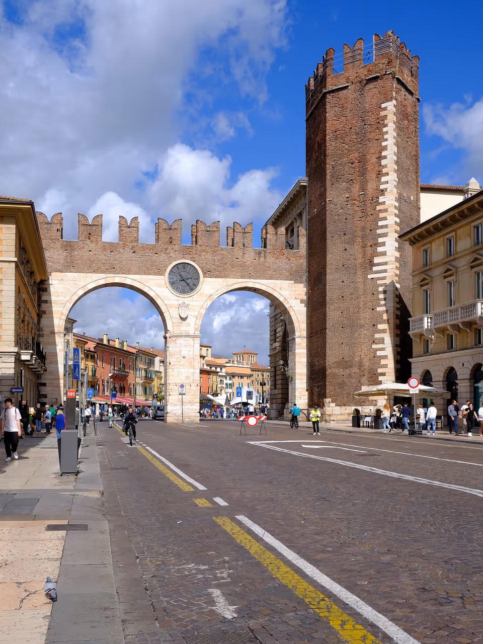 Verona Gates of Bra