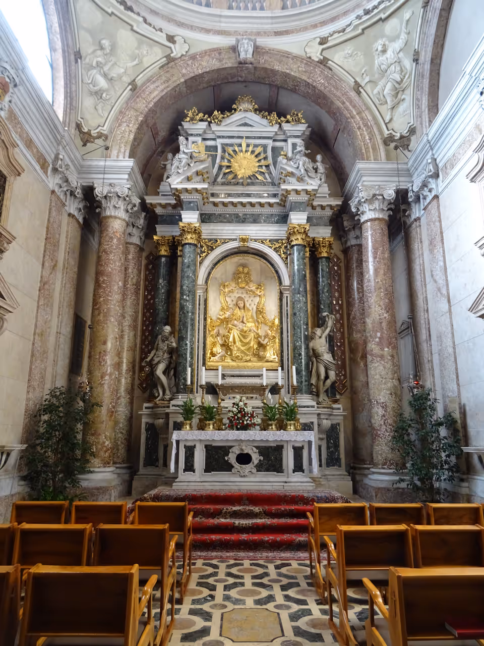 Verona alter in a church