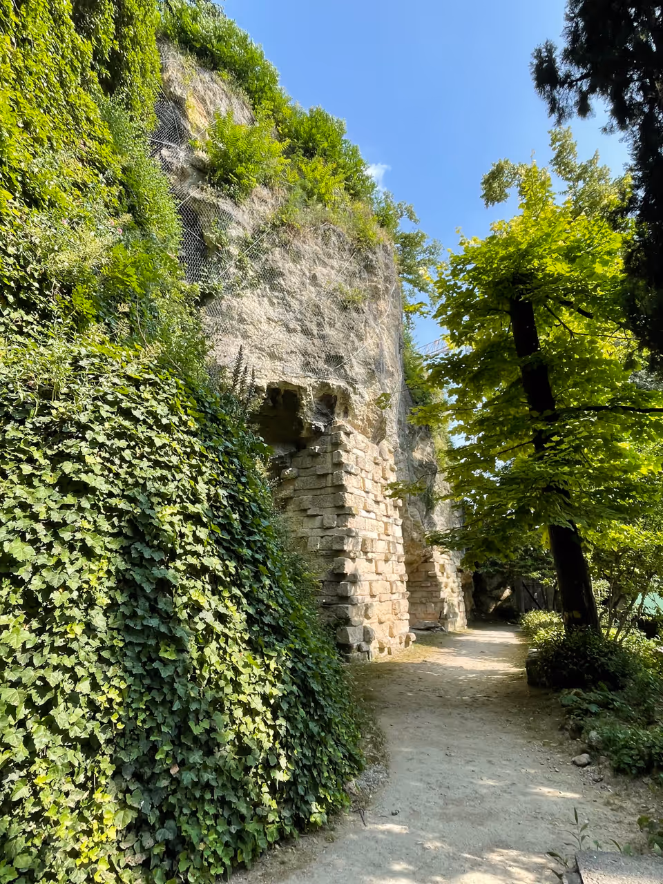 Palazzo giusti and its renaissance gardens in Verona