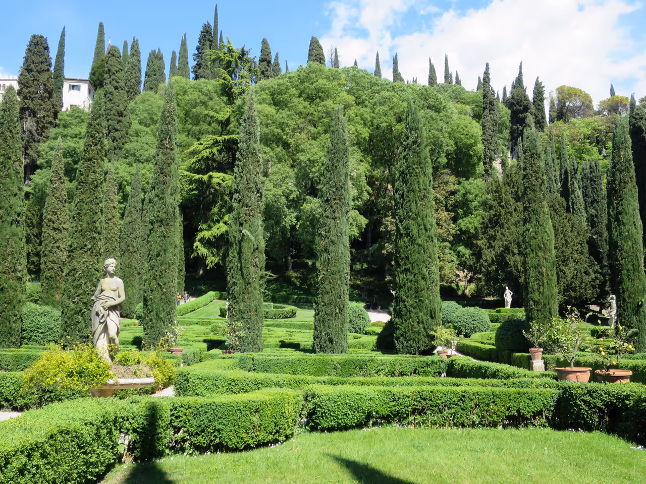 Palazzo giusti and its renaissance gardens in Verona