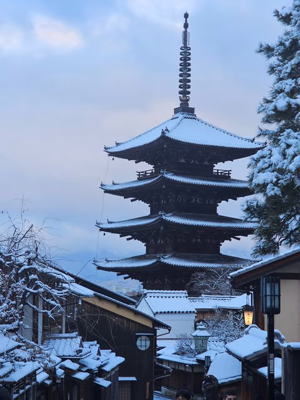 Yasaka pagoda from sannen-zaka in Kyoto