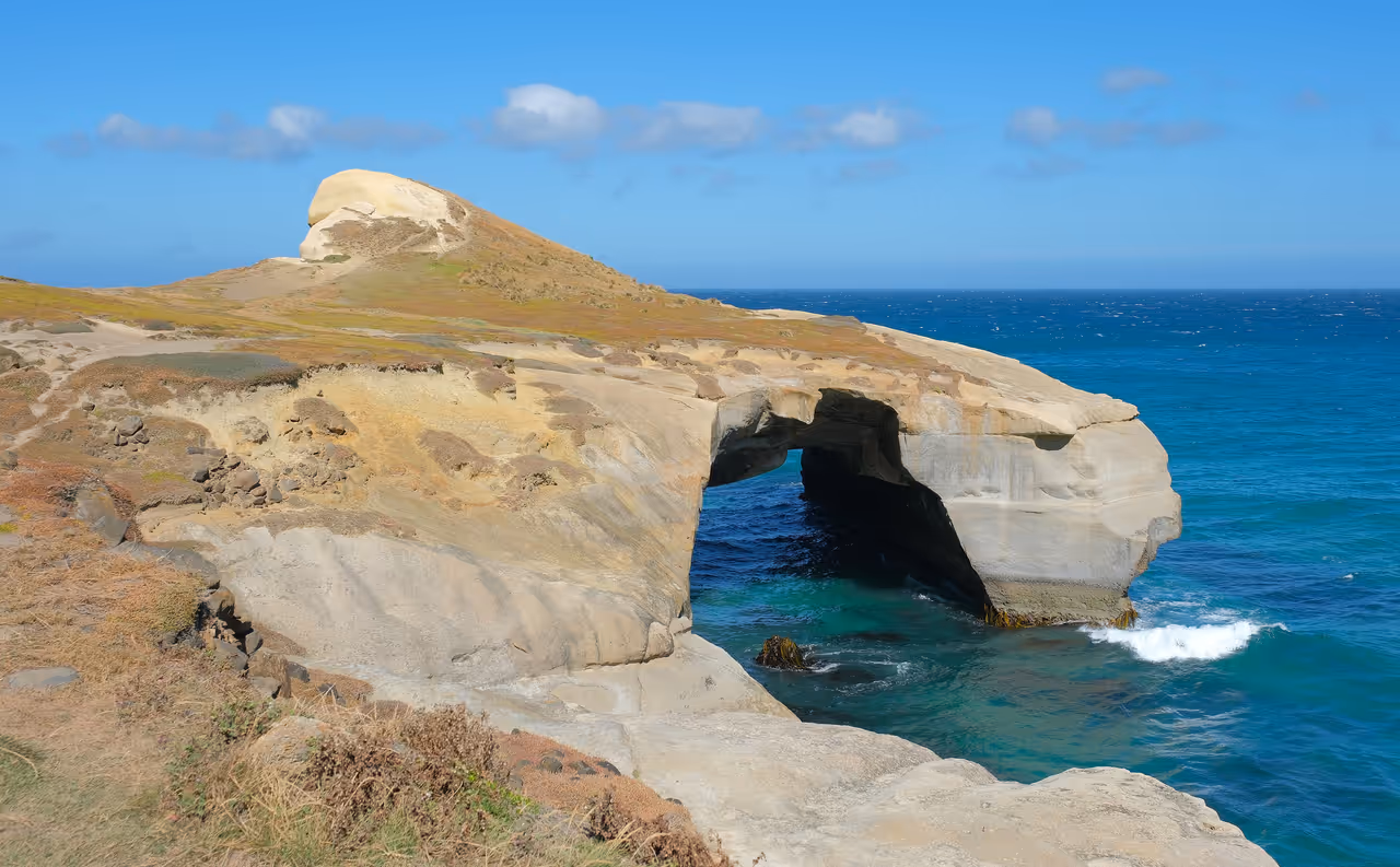 Tunnel beach in Dunedin