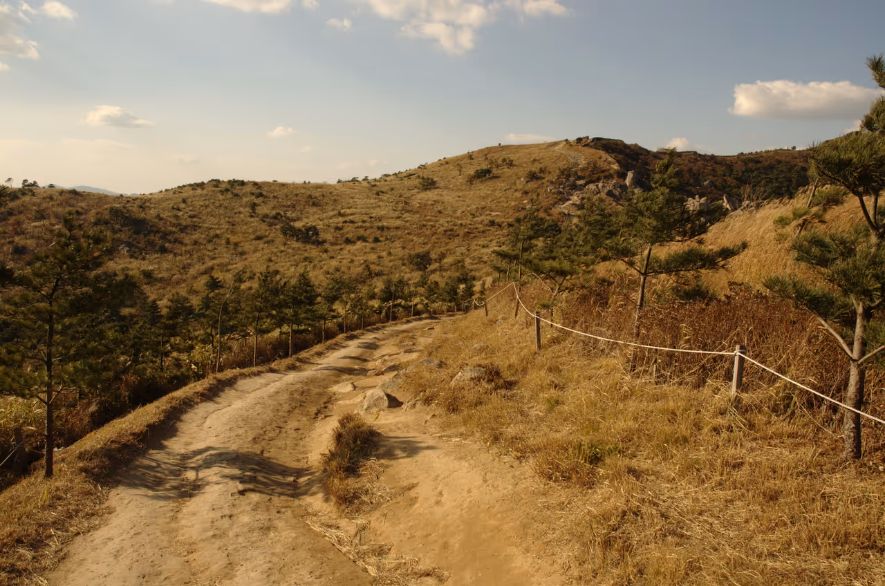 Hike the northern fortress in Busan