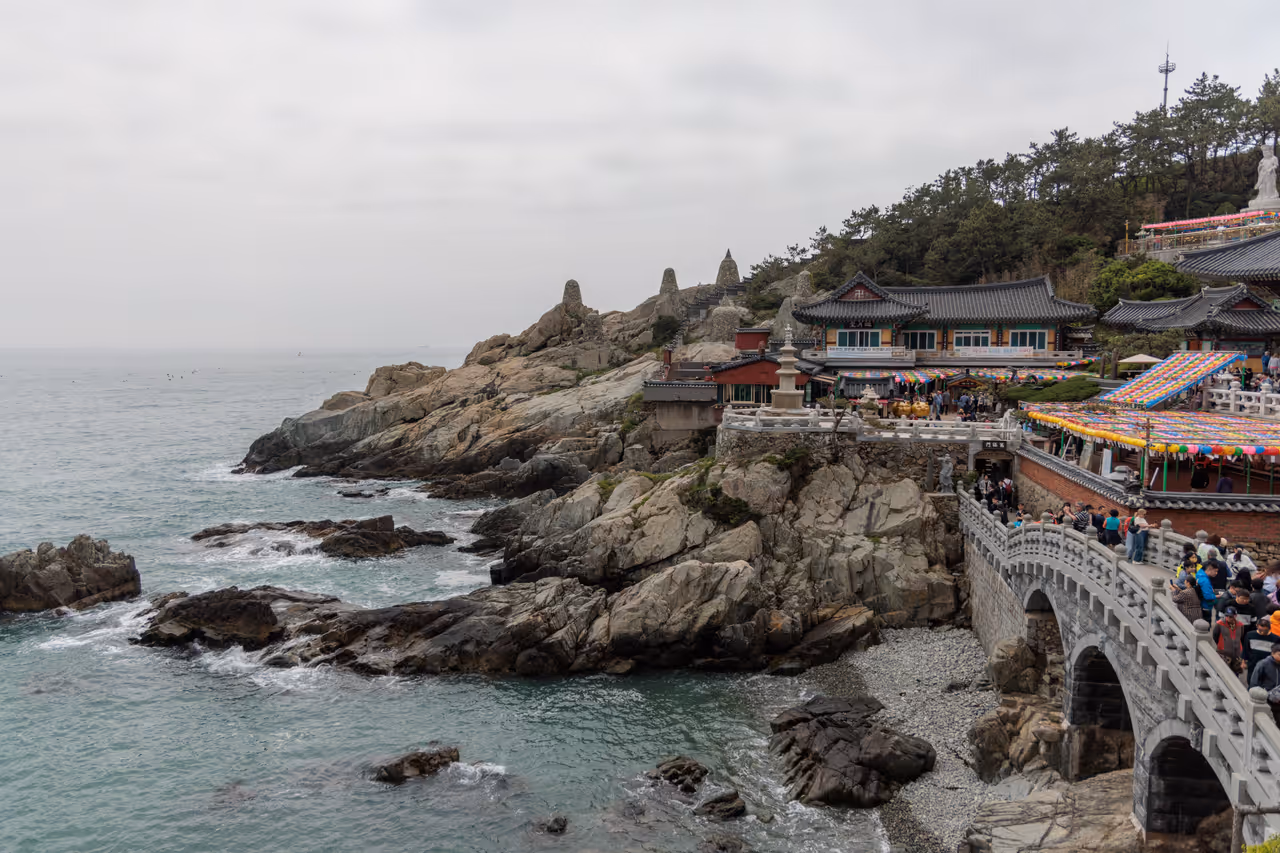 Ocean dragon temple in Busan