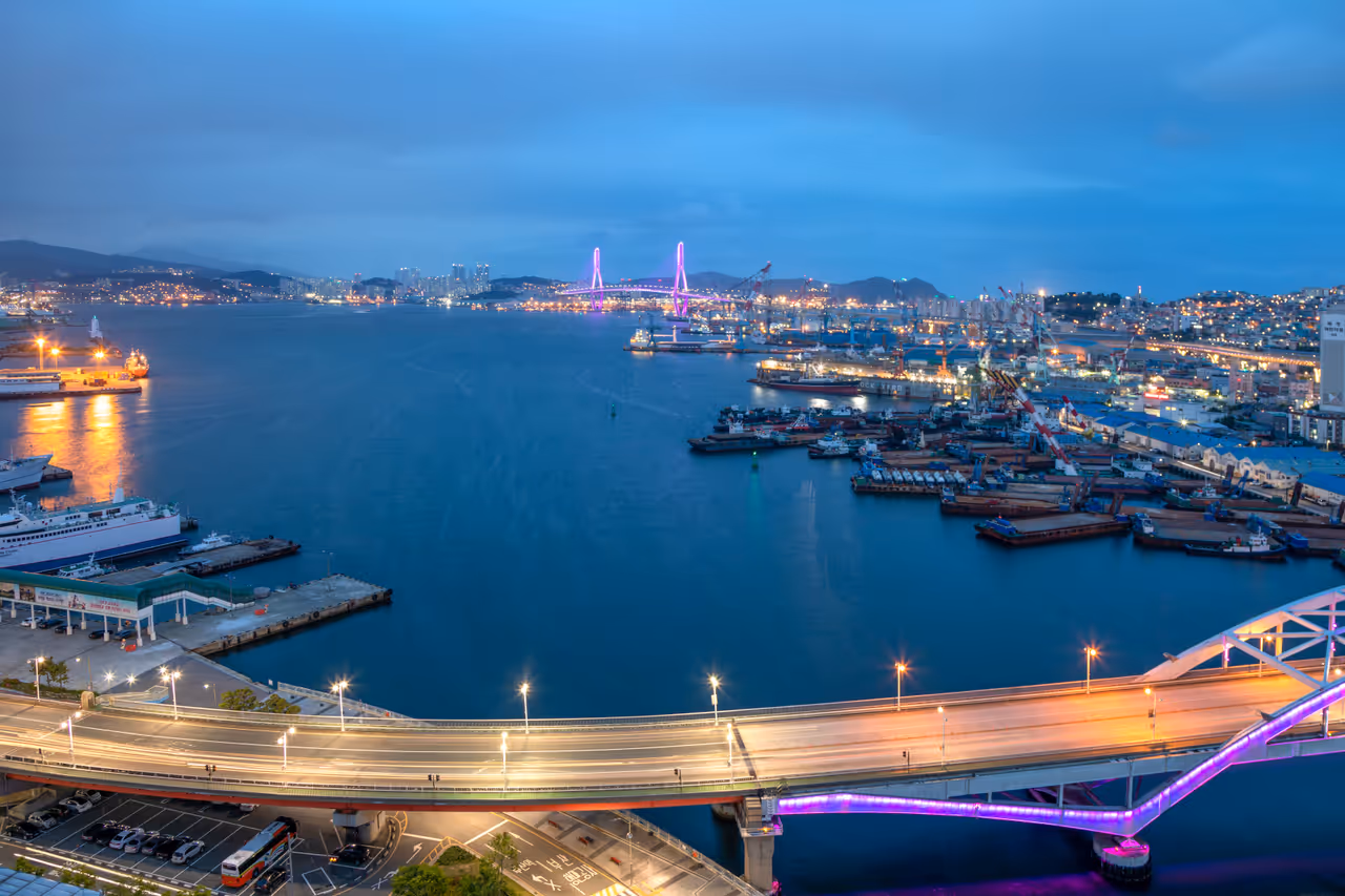 Busan bay lighted up in purple
