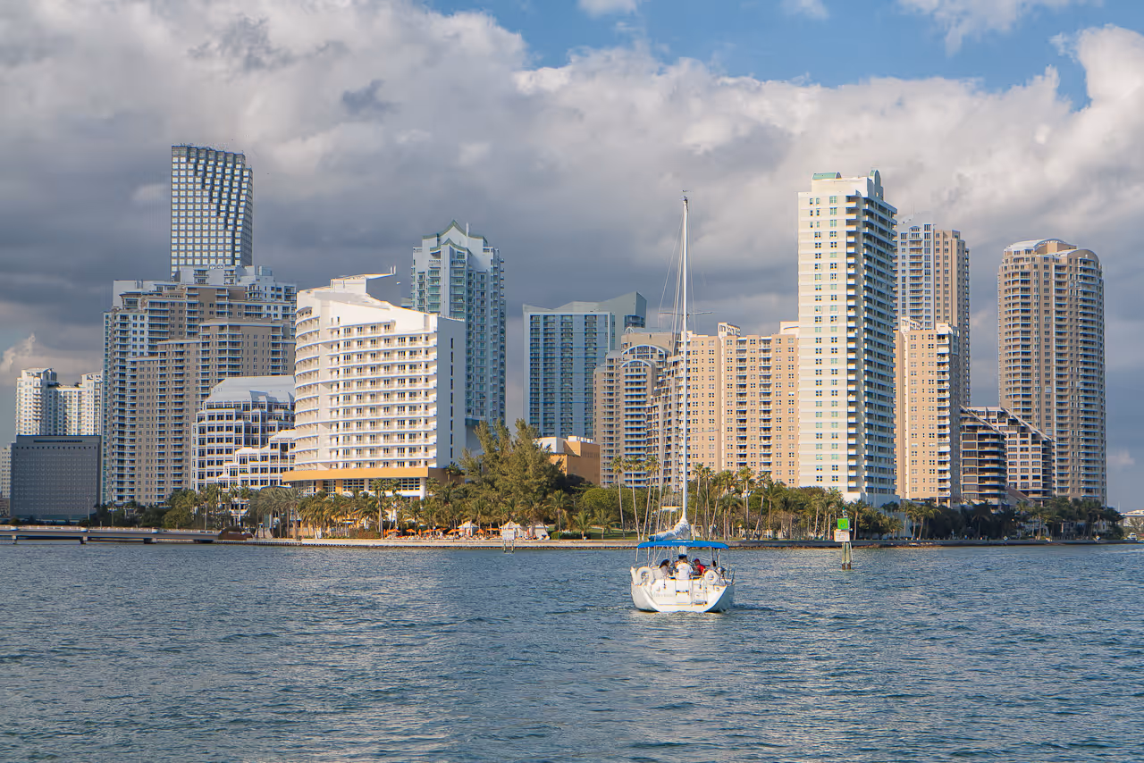 Sailing off the florida coast, Miami