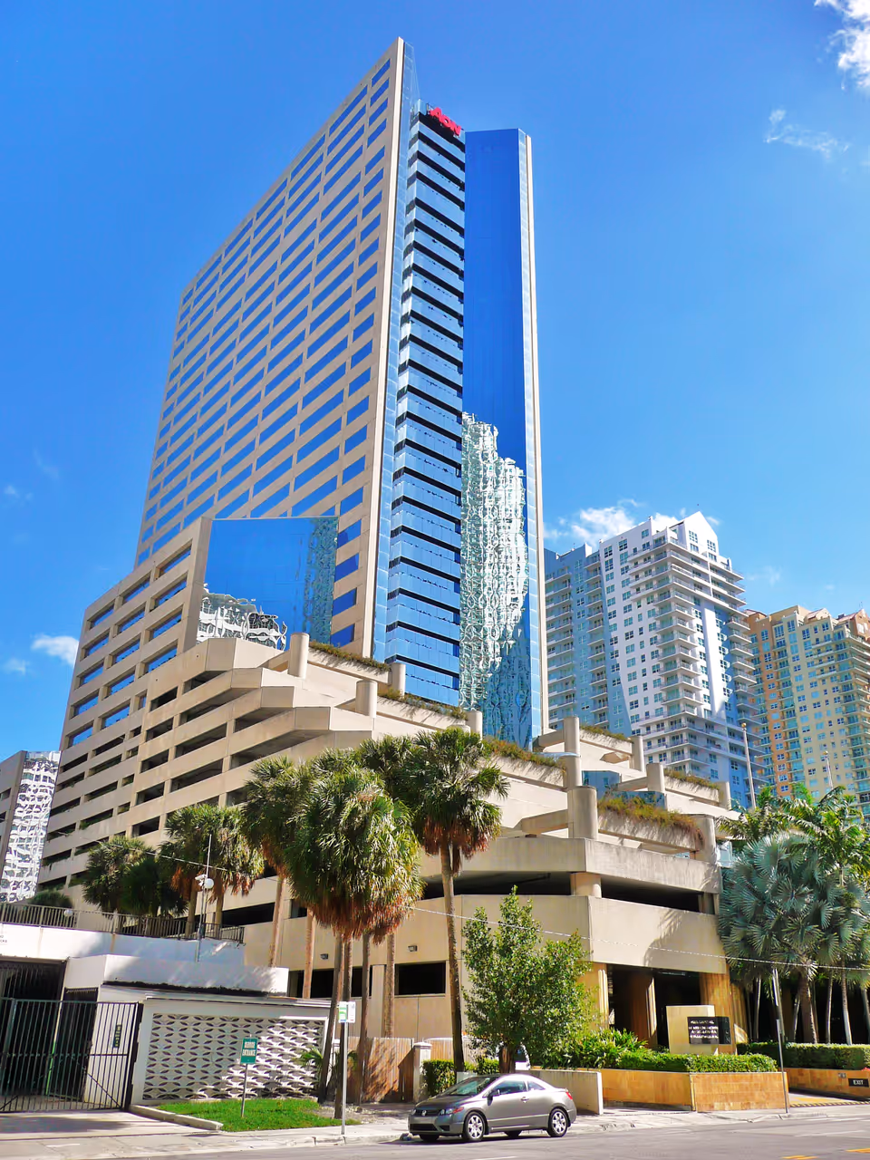 Brickell financial district nightlife spot, Miami