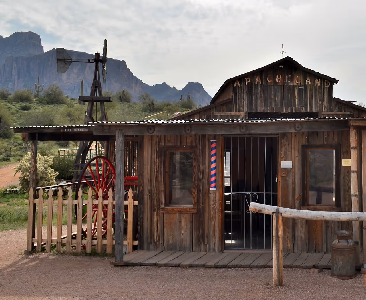 Apacheland building, Phoenix