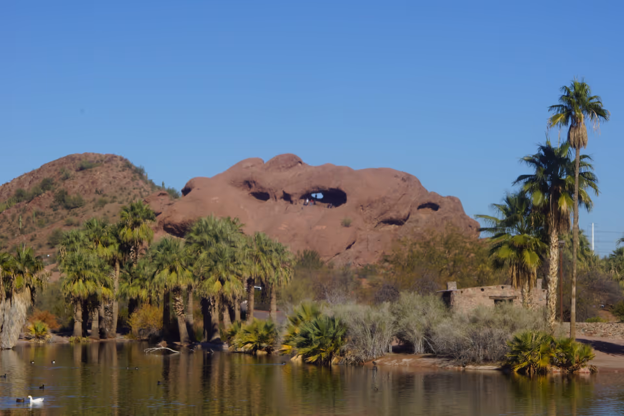 Hole-in-the-rock in Phoenix
